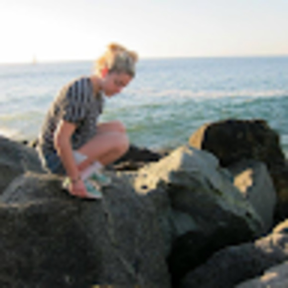 Meet the Posher Other - Meet your Posher, Kasandra